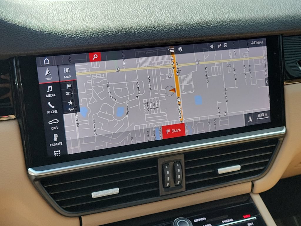 Certified 2019 Porsche Cayenne AWD/4WD image 30