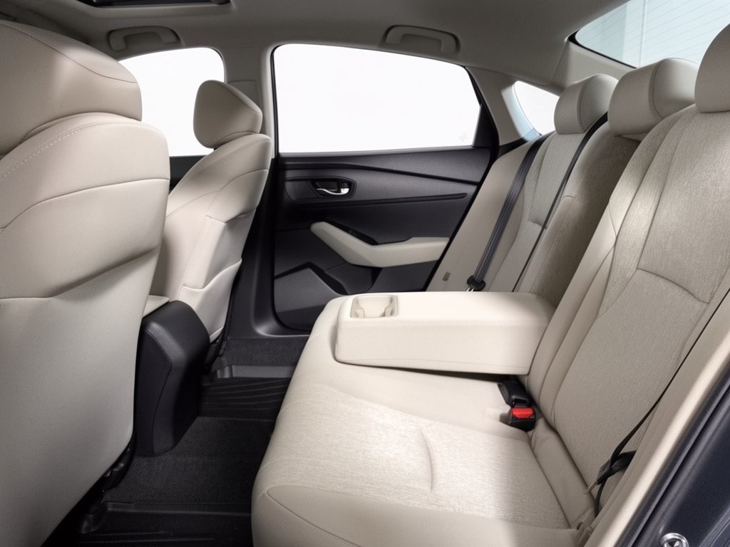 Certified 2024 Honda Accord EX image 25