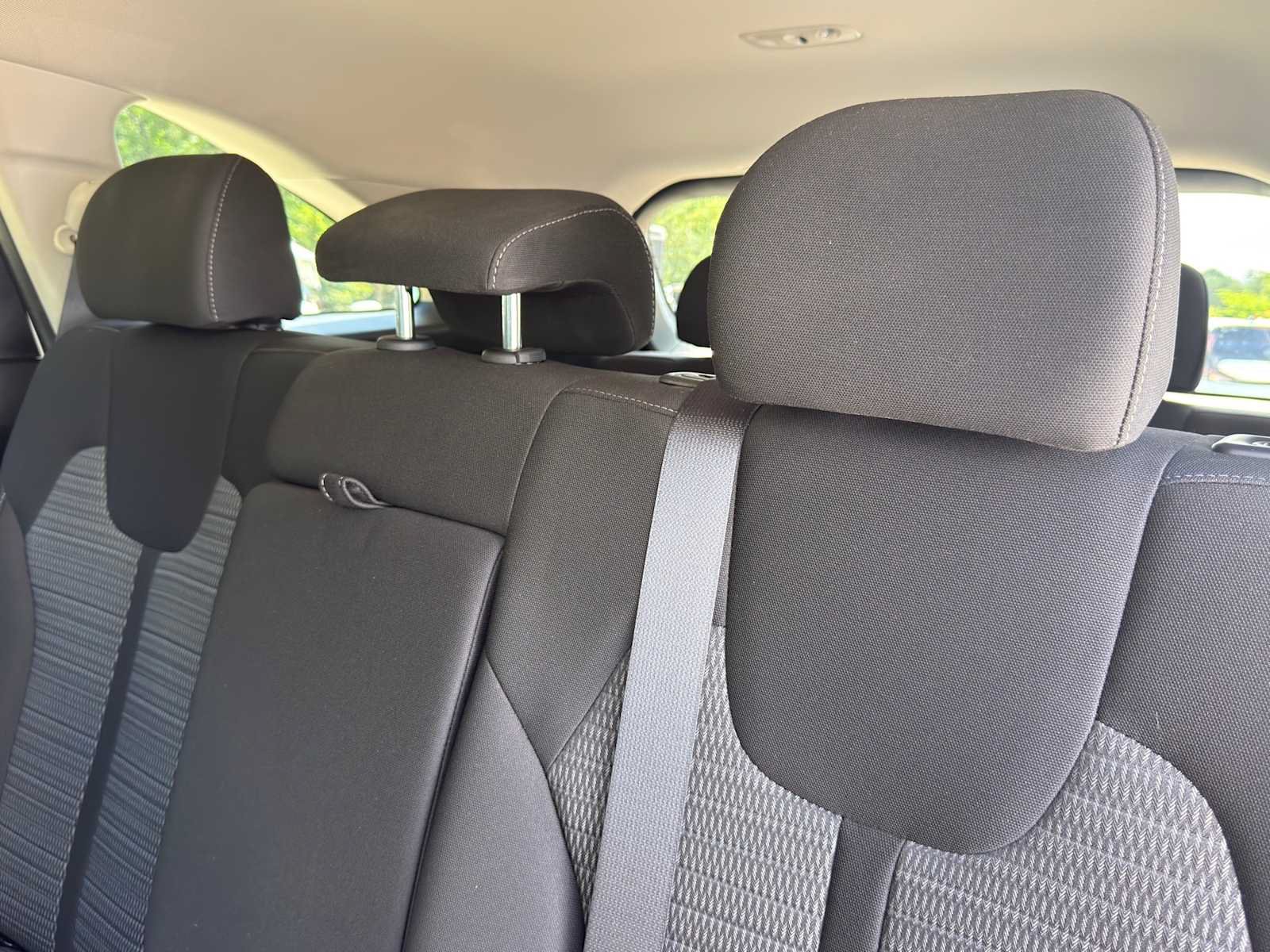 Certified 2023 Kia Sorento LX FWD image 33