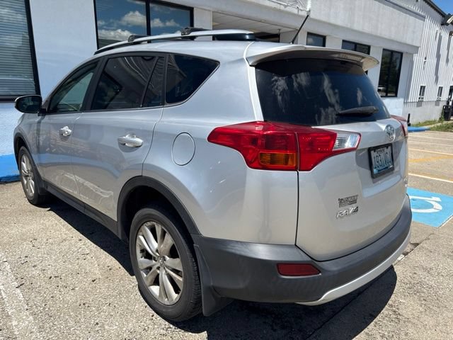 Used 2015 Toyota RAV4 Limited w/ Outdoor Package AWD/4WD image 4