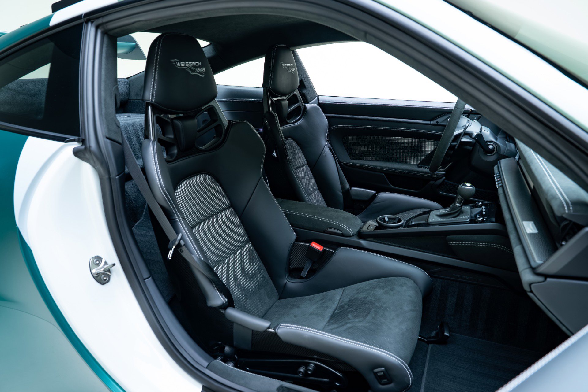 Used 2024 Porsche 911 GT3 RS RWD image 22