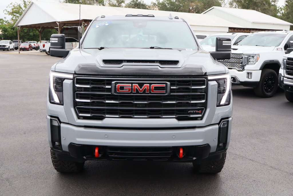 Certified 2024 GMC Sierra 2500 AT4 w/ AT4 Premium Plus Package AWD/4WD image 4