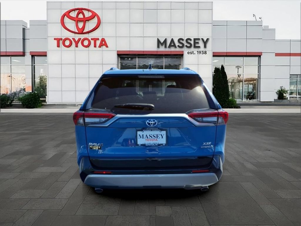 Used 2024 Toyota RAV4 XSE image 4