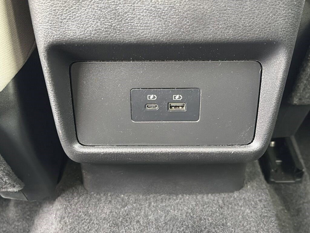 Certified 2023 Nissan Rogue SV image 30