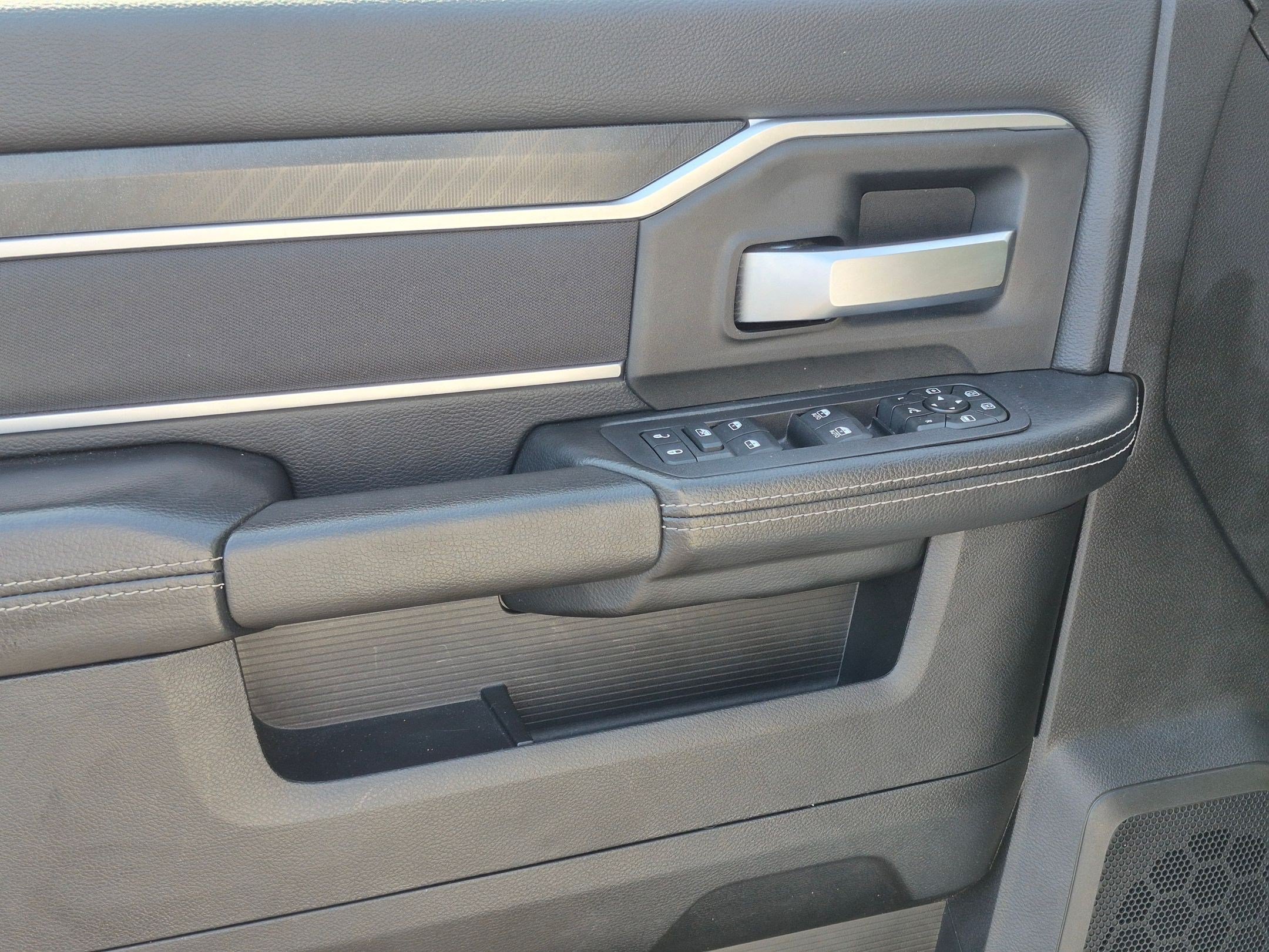 Used 2026 RAM 2500 Big Horn AWD/4WD image 11