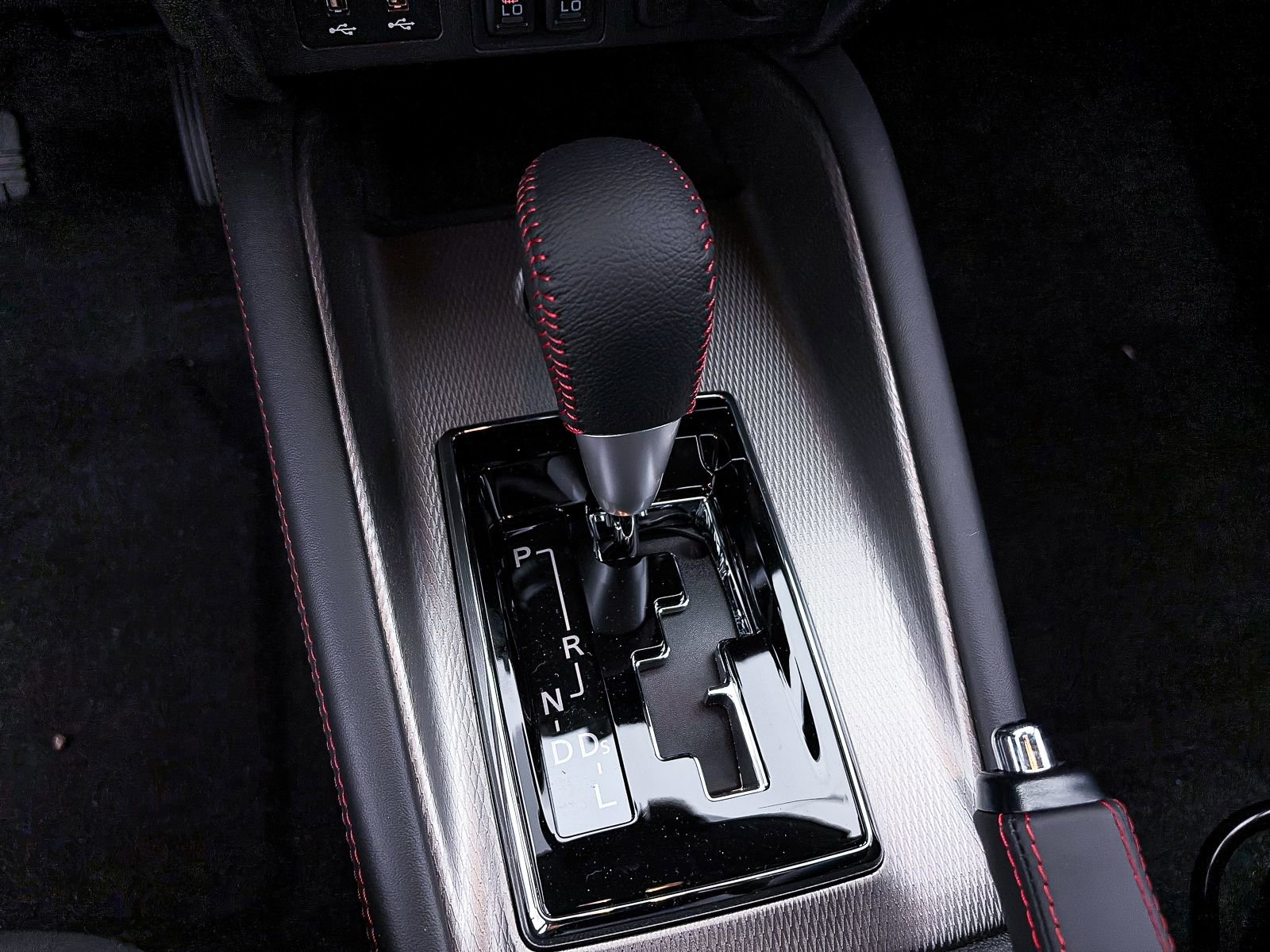 New 2026 Mitsubishi Outlander Sport LE AWD/4WD image 13