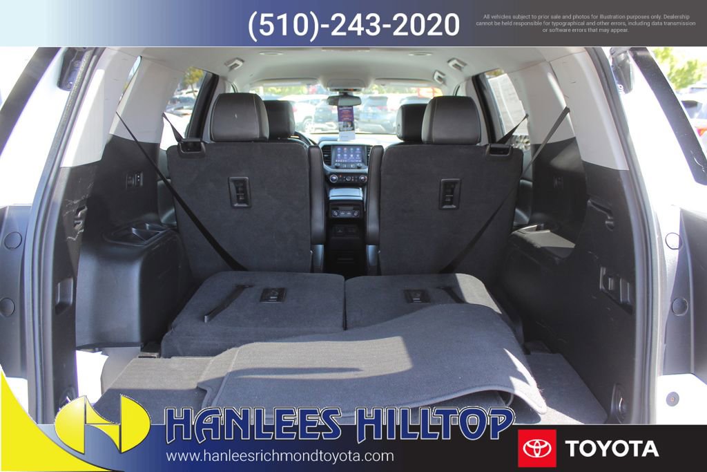 Used 2023 GMC Acadia SLT image 10