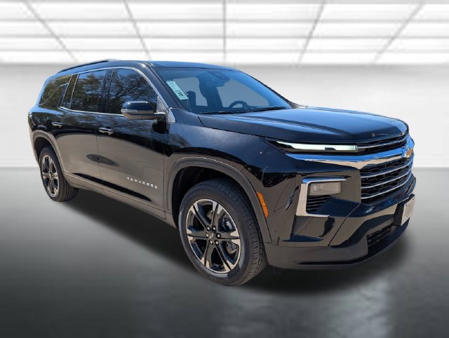 New 2027 Chevrolet Traverse LT w/ Sun and Wheel Package