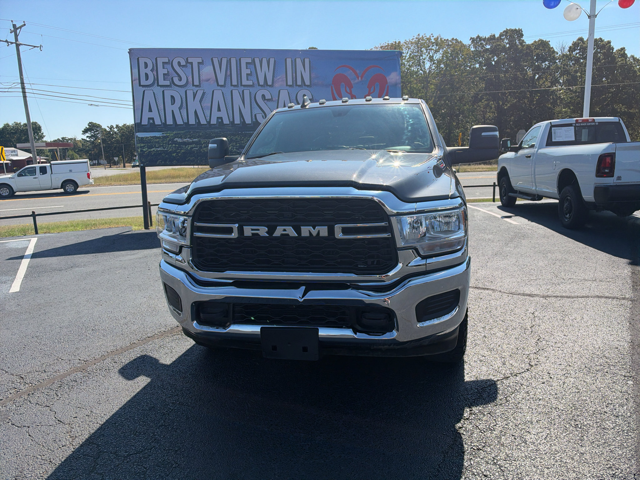 Used 2024 RAM 3500 Tradesman w/ Chrome Appearance Group AWD/4WD image 2