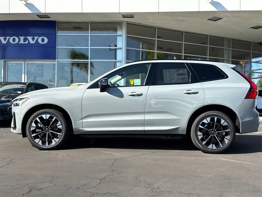 New 2026 Volvo XC60 B5 Ultra image 2