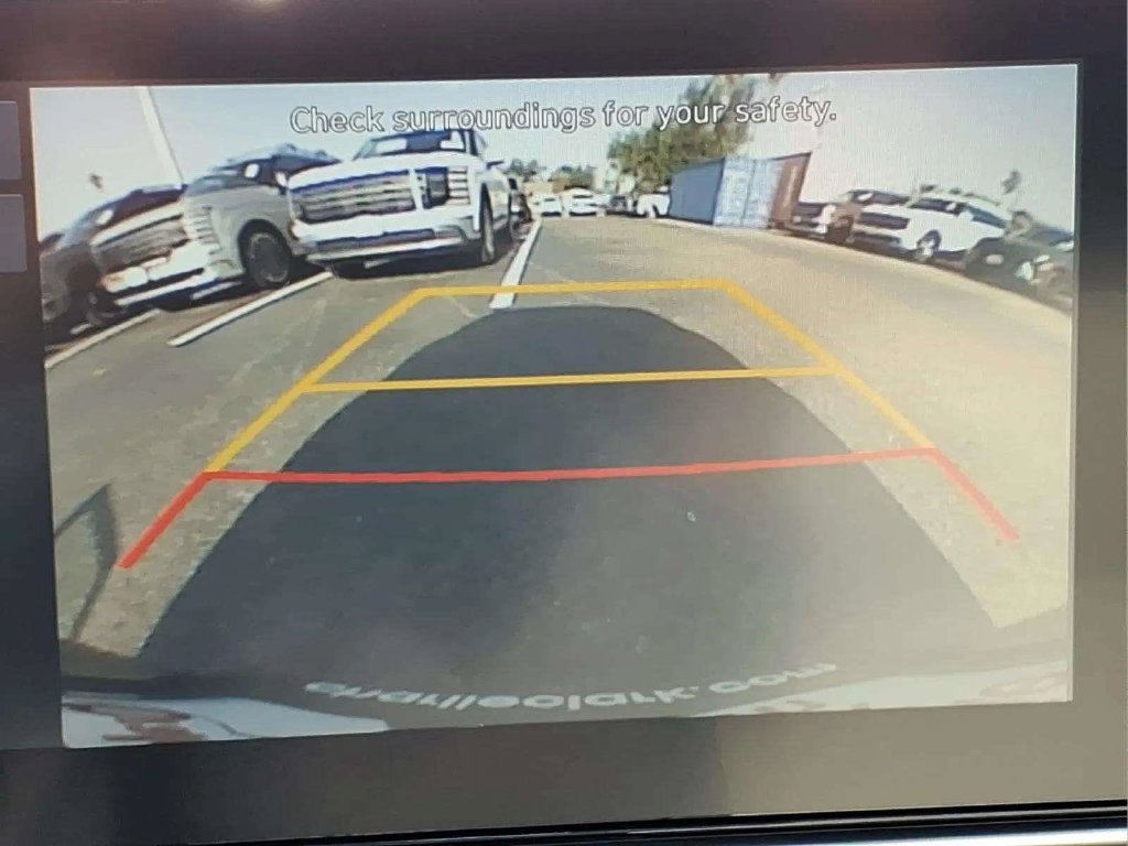 New 2026 Hyundai Venue SEL FWD image 14