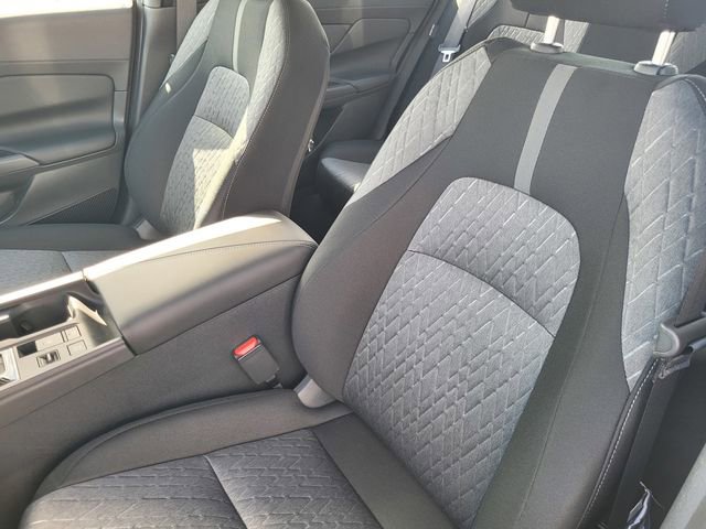New 2026 Nissan Sentra SV image 8