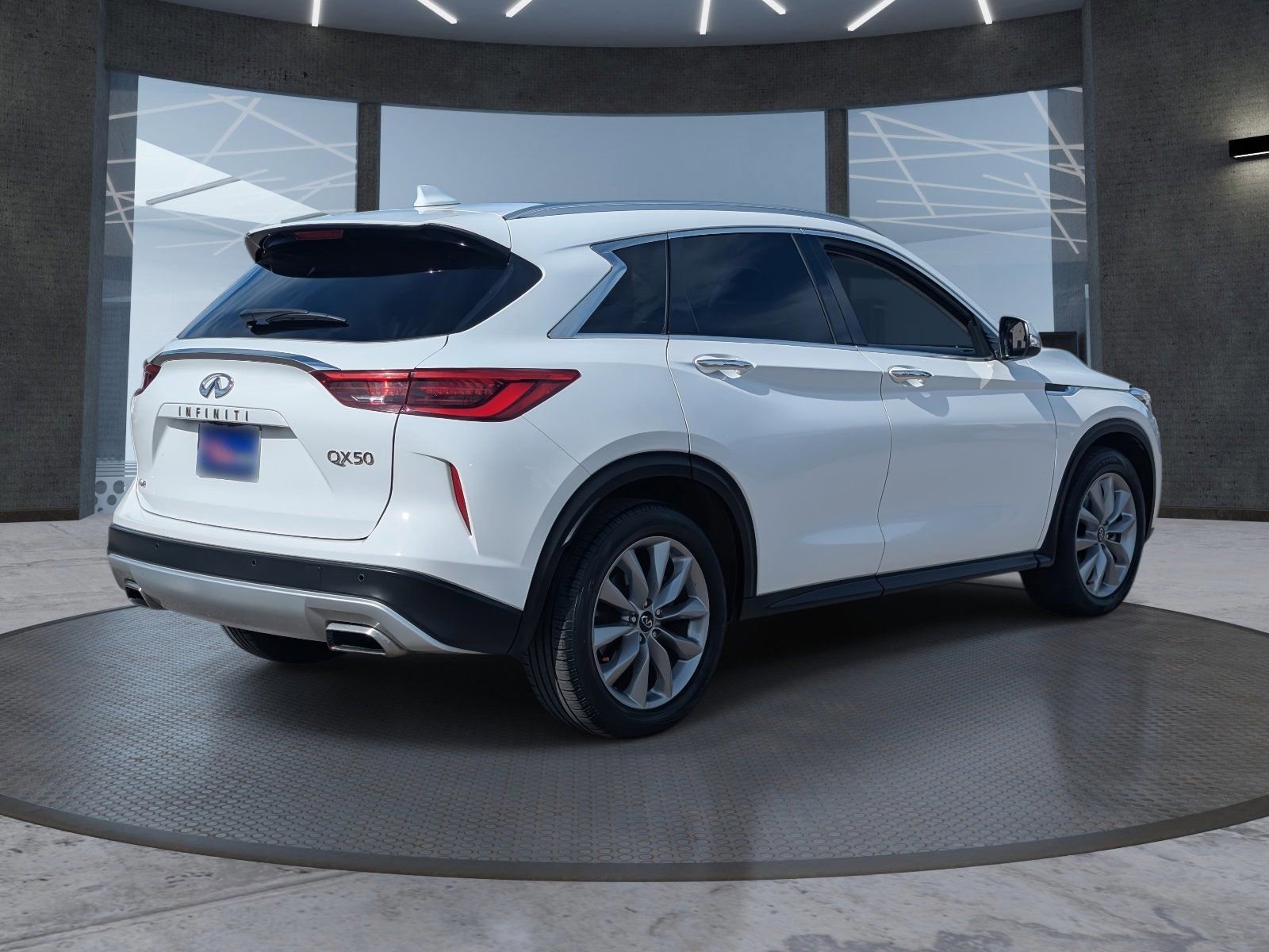 Used 2021 INFINITI QX50 Luxe image 6