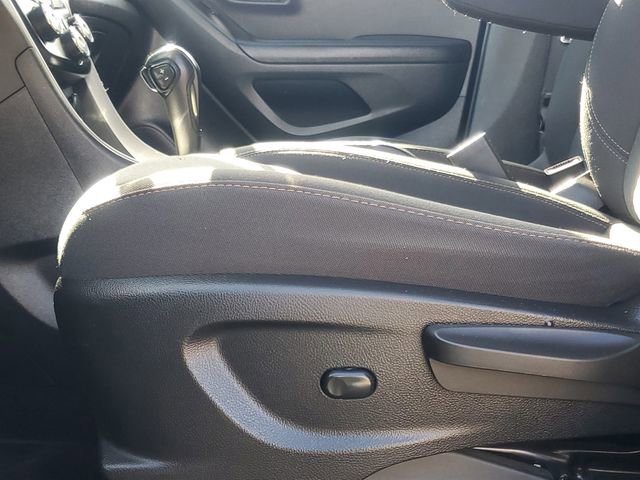 Used 2021 Chevrolet Trax LS w/ Tint and Cruise Package image 12