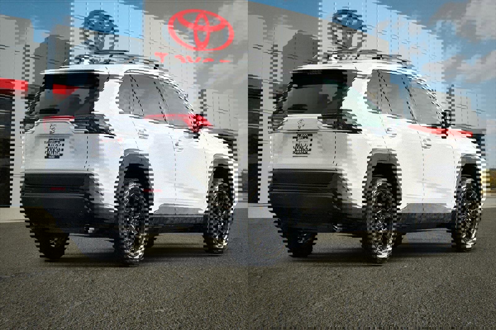 Certified 2020 Toyota RAV4 TRD Off-Road image 3