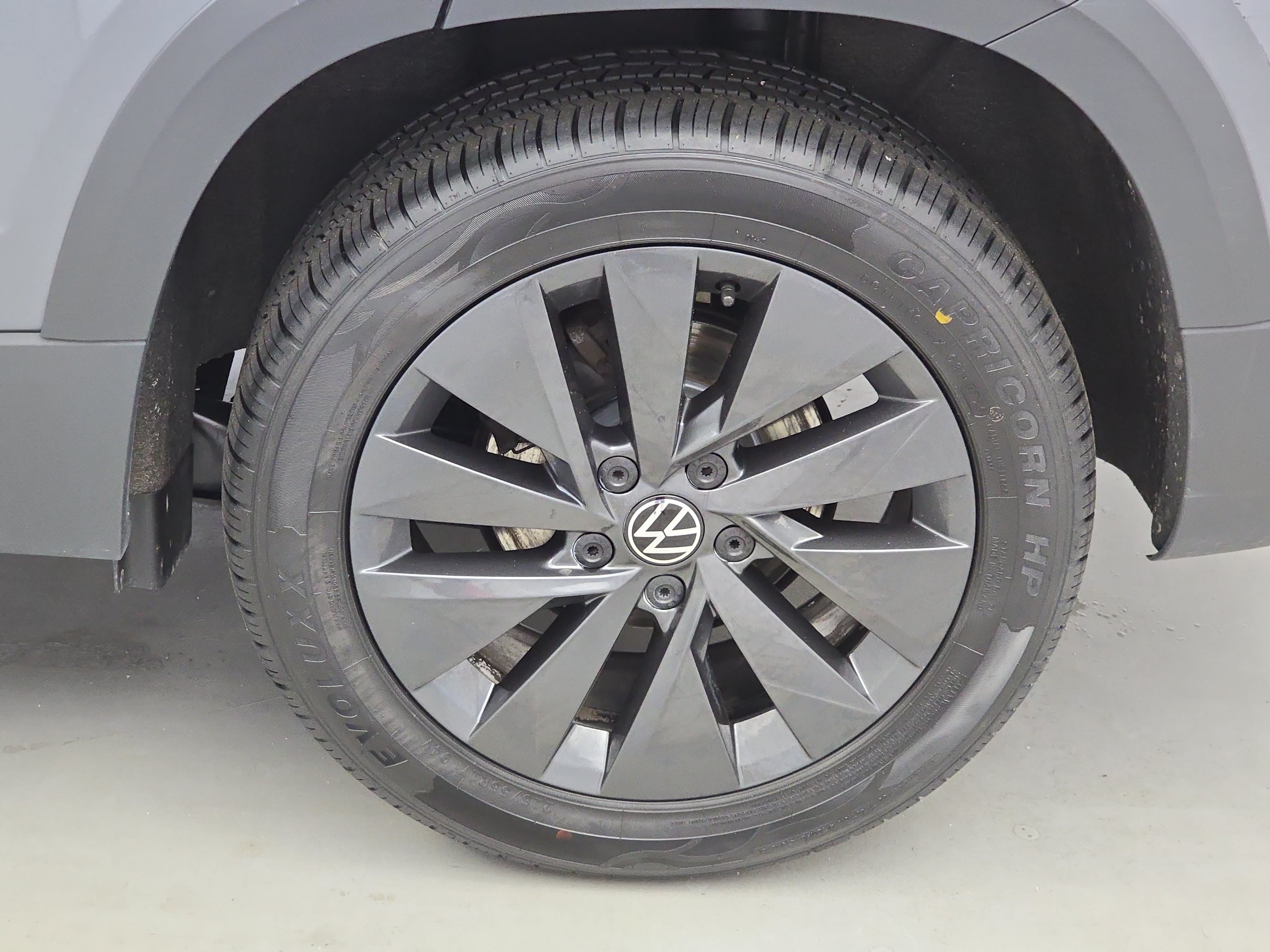 Certified 2023 Volkswagen Taos S FWD image 32