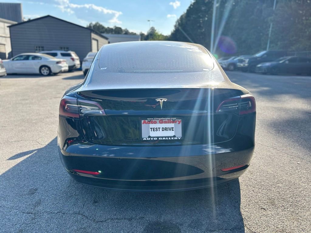 Used 2020 Tesla Model 3 Standard Range Plus RWD image 6
