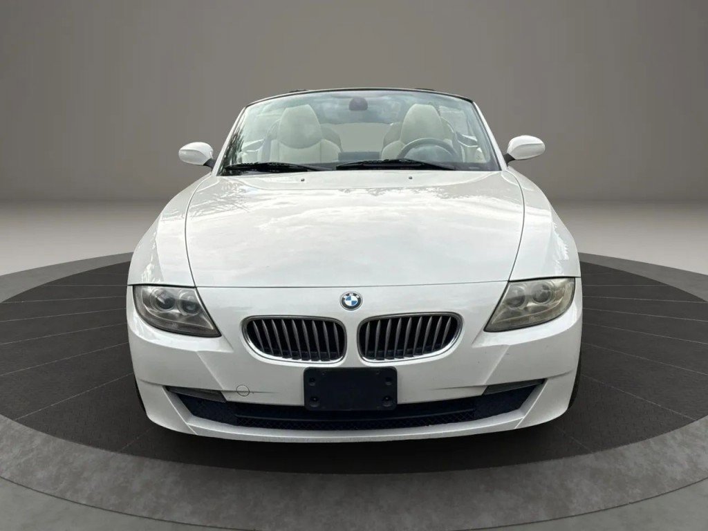 Used 2006 BMW Z4 3.0si RWD image 6