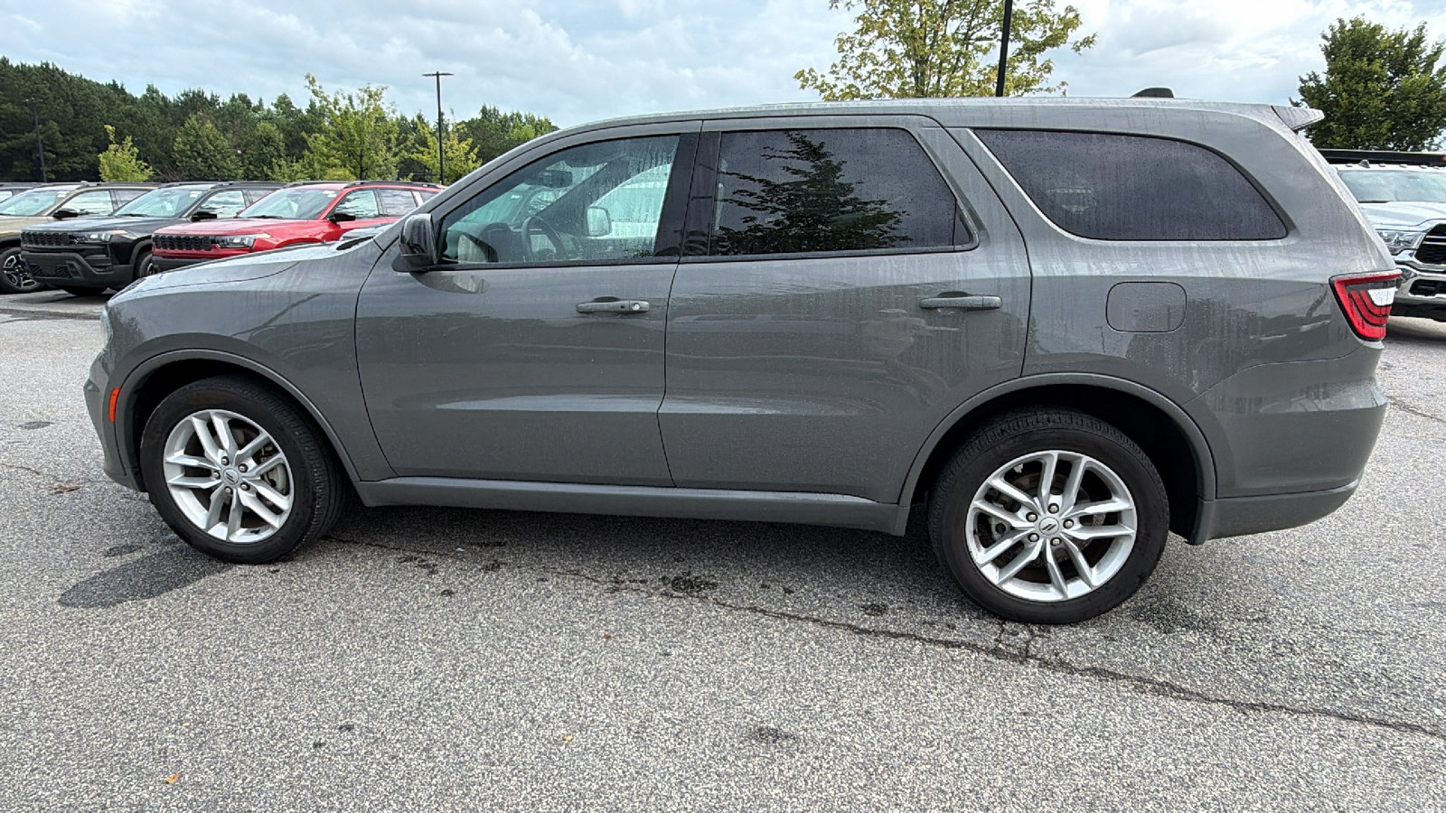 Used 2025 Dodge Durango GT AWD/4WD image 11