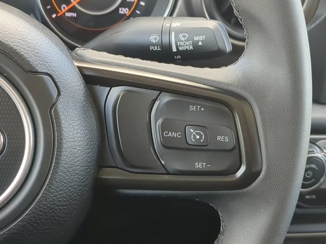Used 2023 Jeep Gladiator Sport AWD/4WD image 28