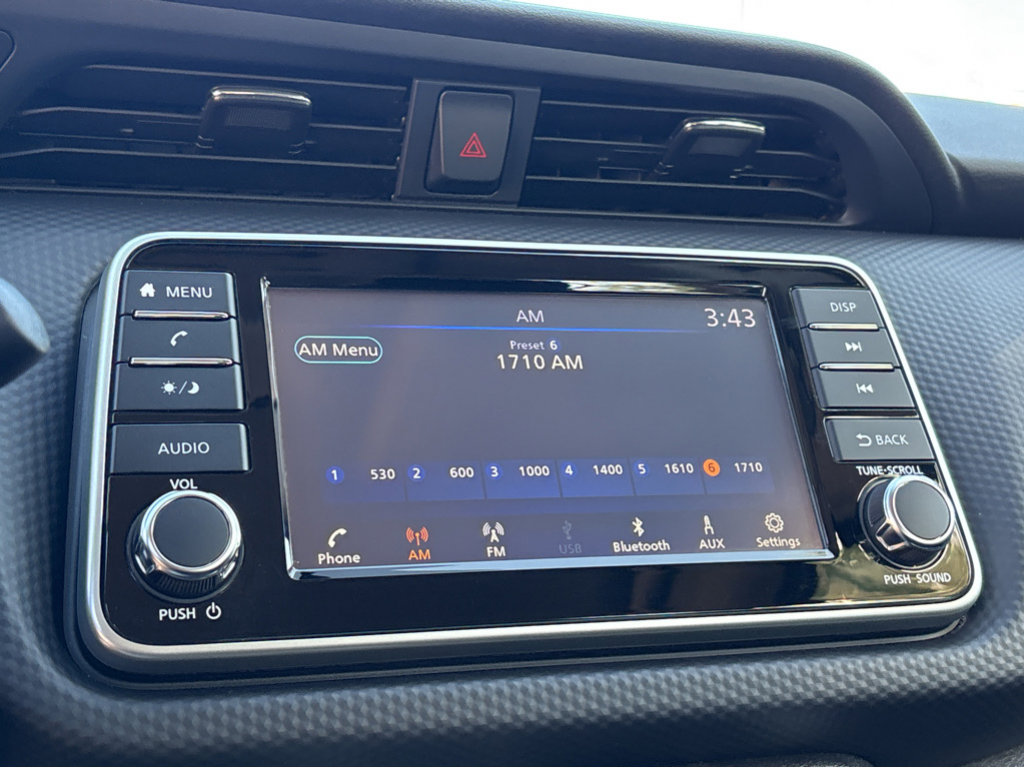 Certified 2024 Nissan Kicks S image 5