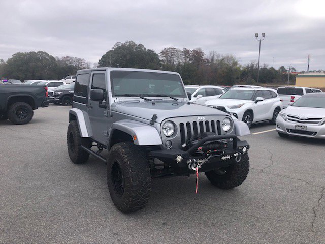 Used 2015 Jeep Wrangler Sport image 4