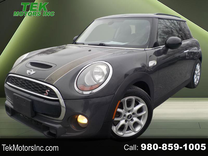 Used 2015 MINI Cooper S image 1