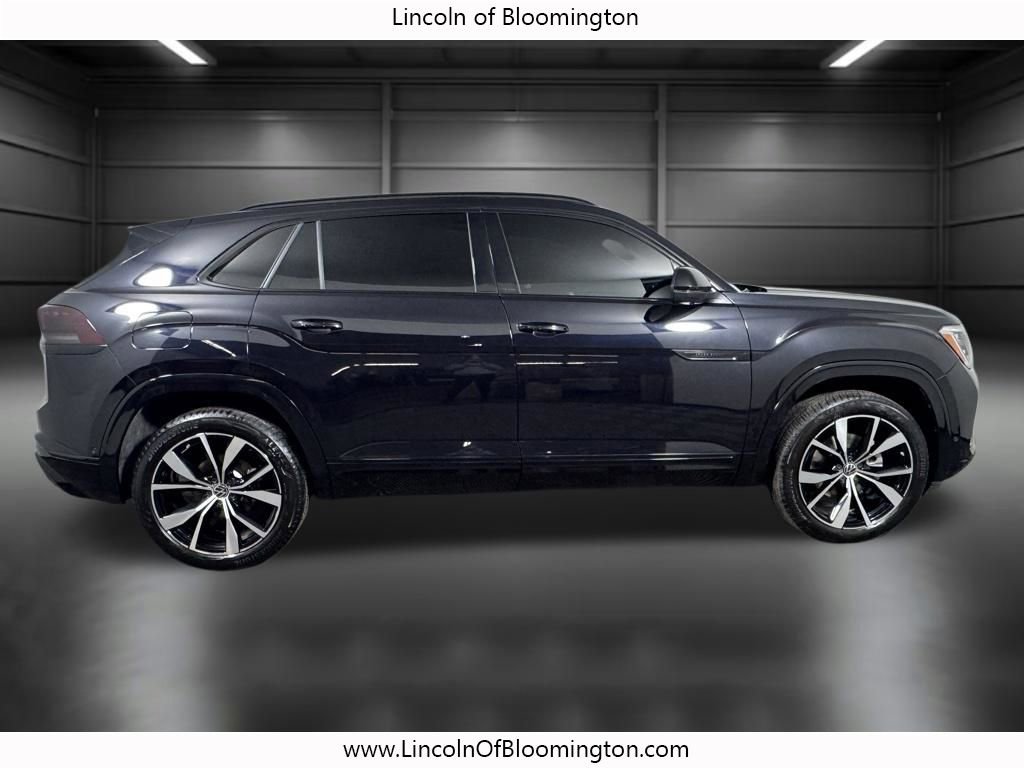 Used 2025 Volkswagen Atlas Cross Sport SEL Premium R-Line image 8