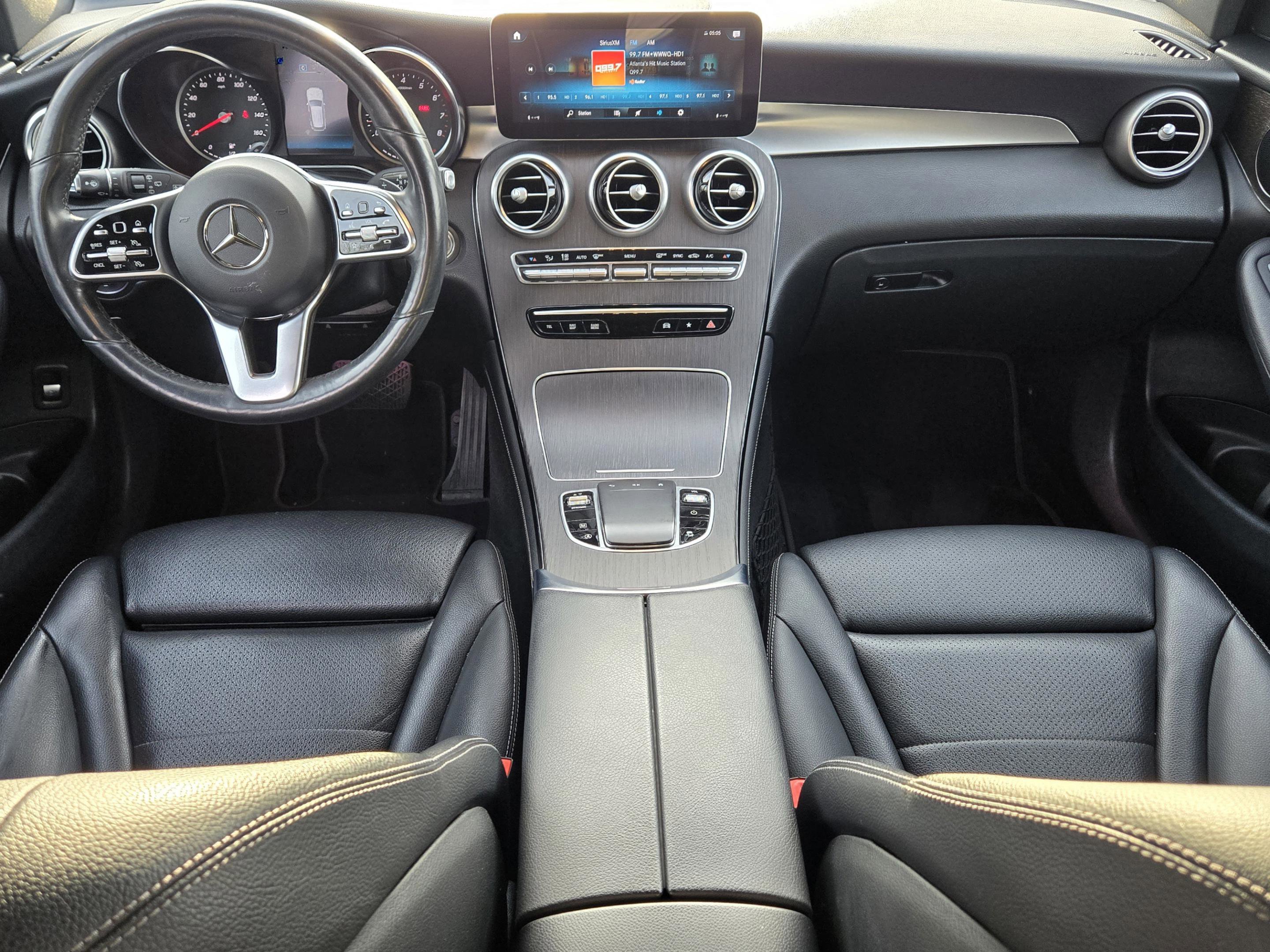 Used 2020 Mercedes-Benz GLC 300 4MATIC image 16