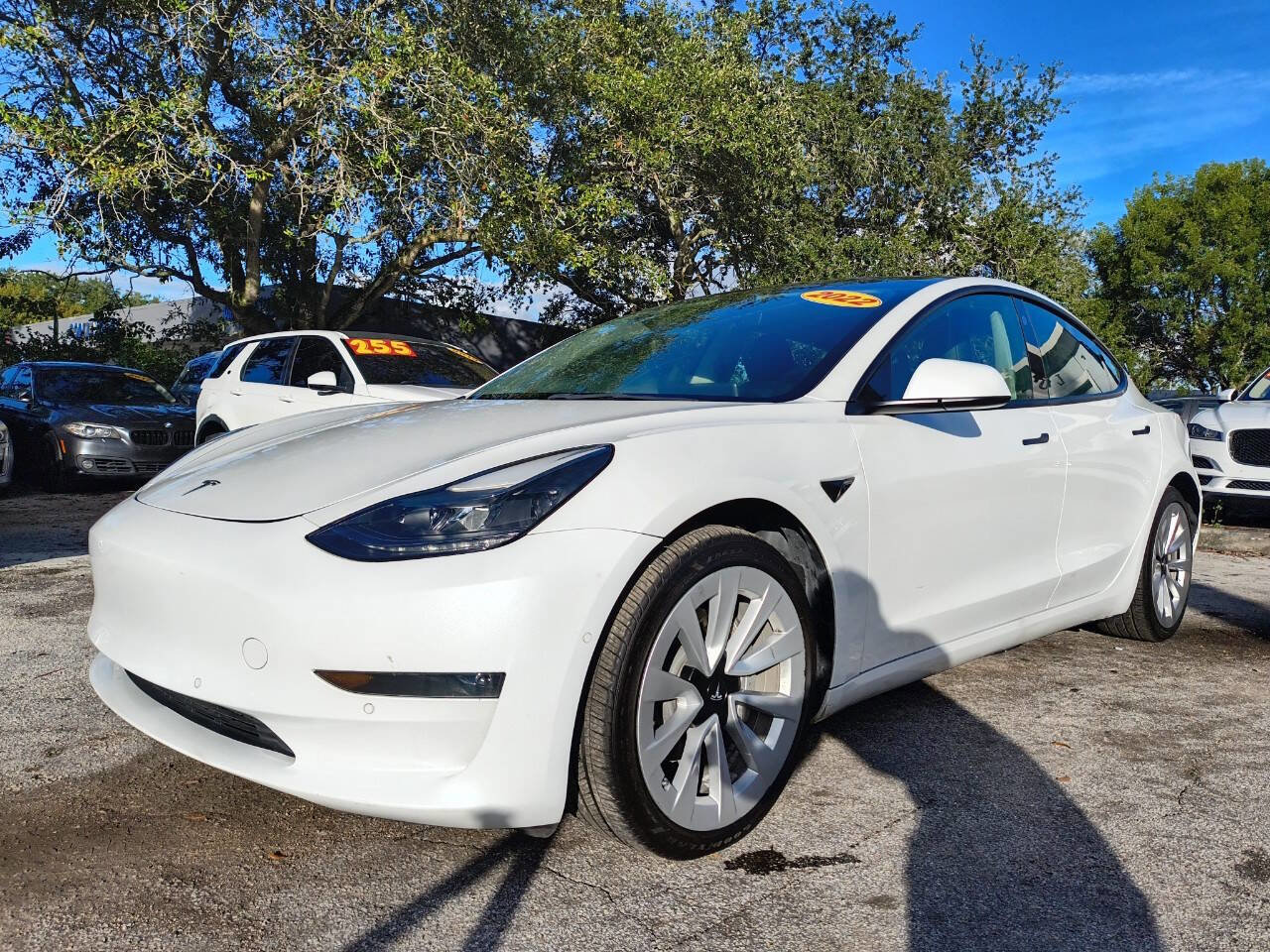 Used 2022 Tesla Model 3 Long Range AWD/4WD image 2
