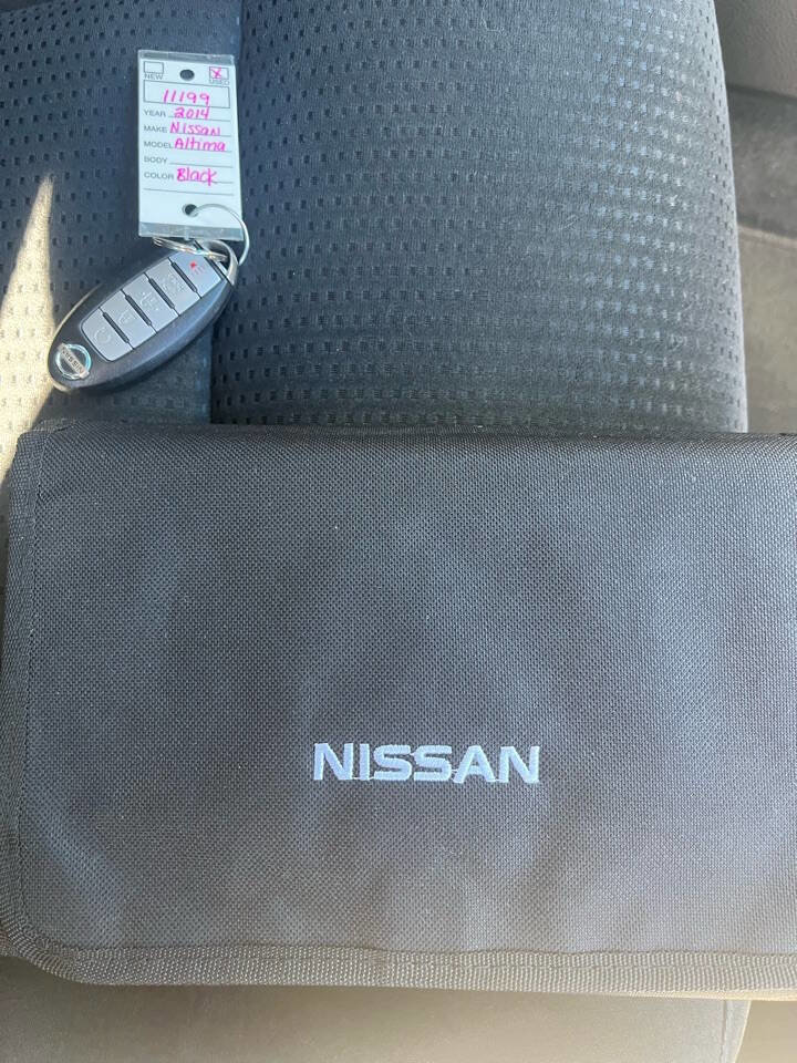 Used 2014 Nissan Altima 2.5 SV w/ Convenience Package image 31