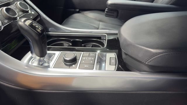 Used 2016 Land Rover Range Rover Sport HSE AWD/4WD image 25