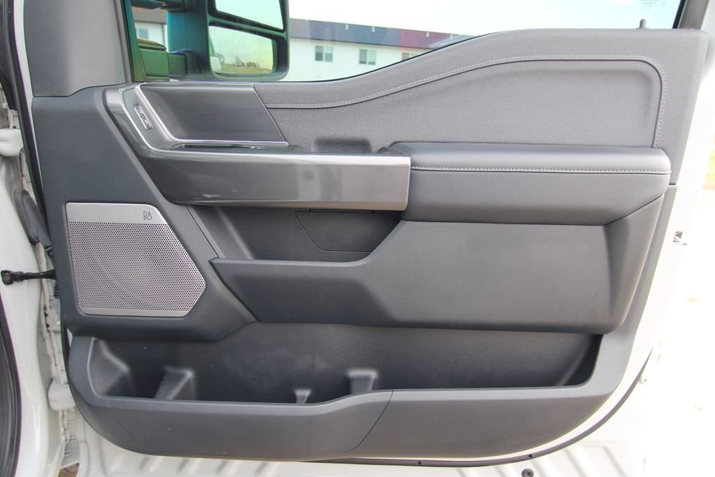 Used 2023 Ford F150 Lariat w/ Equipment Group 502A High image 43