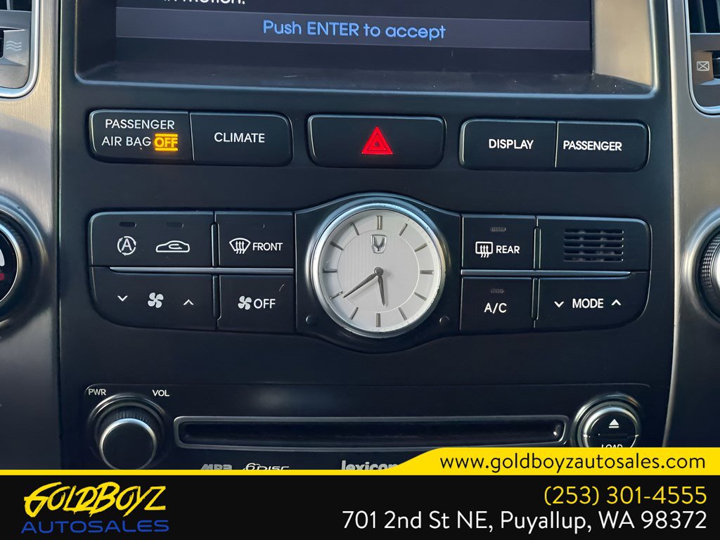 Used 2011 Hyundai Equus Signature RWD image 27
