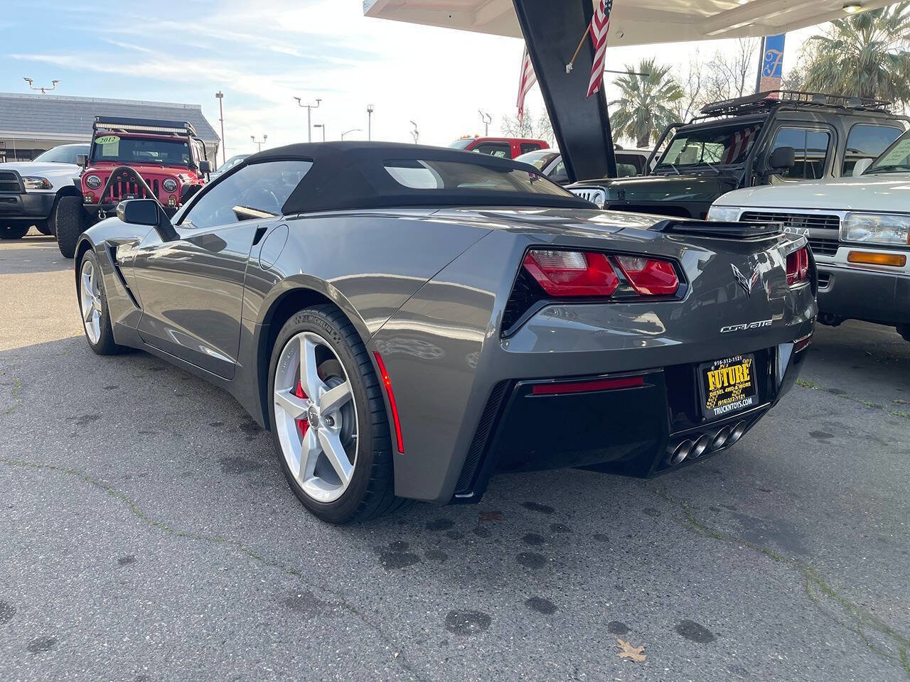 Used 2015 Chevrolet Corvette Stingray 2dr Convertible w/1LT image 3