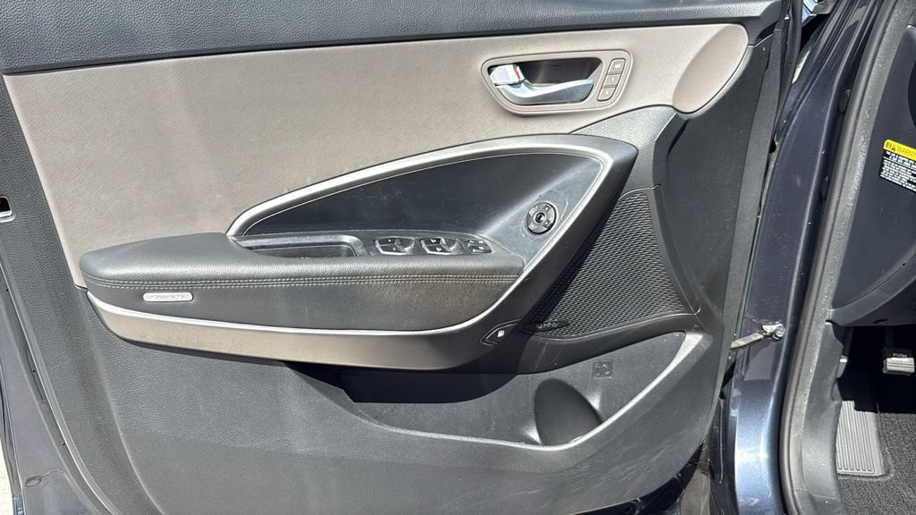 Used 2018 Hyundai Santa Fe FWD image 20