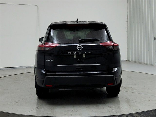 New 2025 Nissan Rogue SV image 6