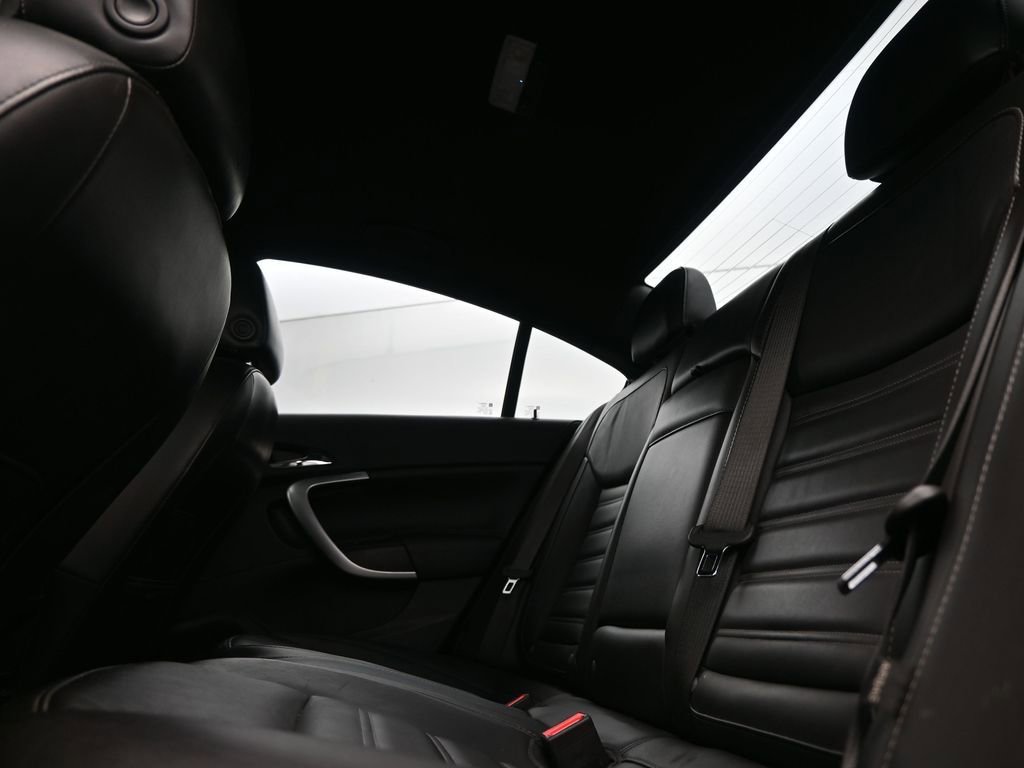 Used 2014 Buick Regal GS image 13