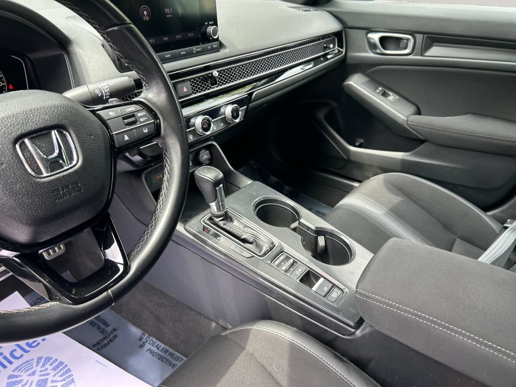Used 2023 Honda Civic Sport image 10
