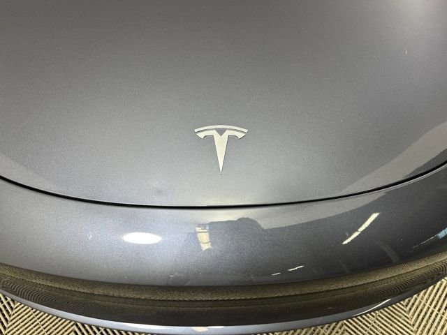 Used 2023 Tesla Model 3 Standard Range image 9