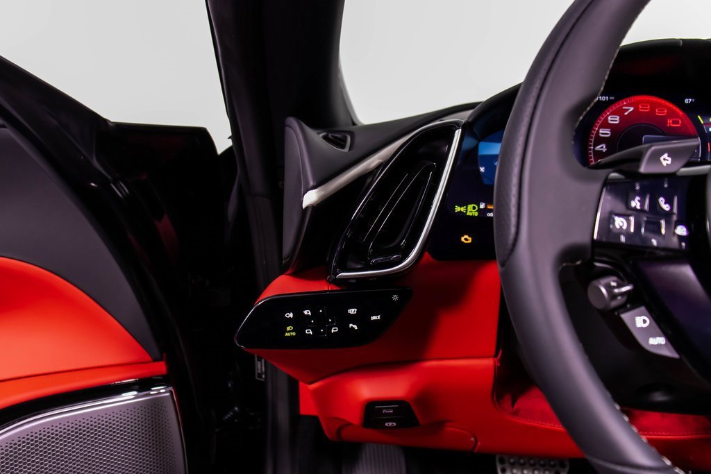 Certified 2024 Ferrari Roma Spider image 38