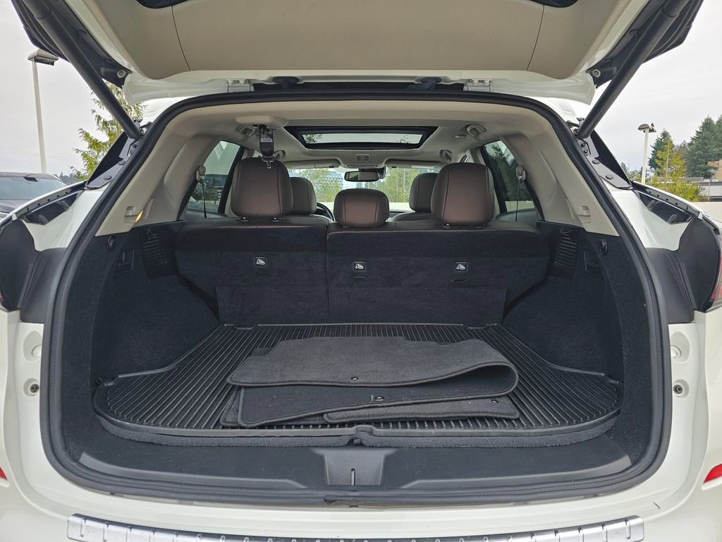 Used 2023 Nissan Murano Platinum w/ Cargo Package image 25