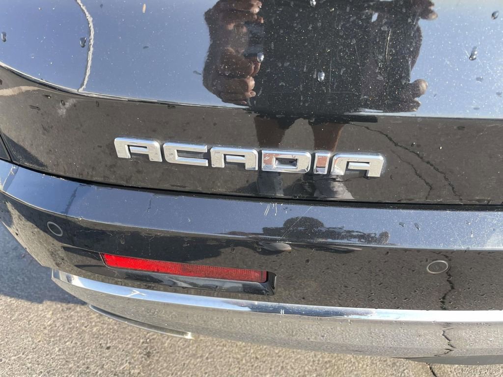 Used 2018 GMC Acadia Denali w/ Technology Package image 27