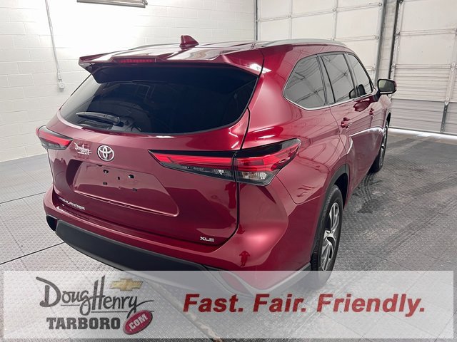 Used 2022 Toyota Highlander XLE image 8