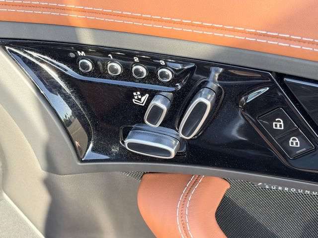 Used 2024 Jaguar F-TYPE R AWD/4WD image 14