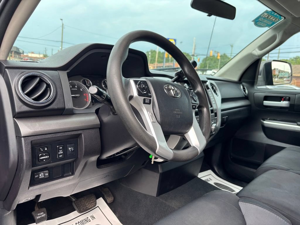 Used 2016 Toyota Tundra SR5 w/ TRD Off Road Package AWD/4WD image 19