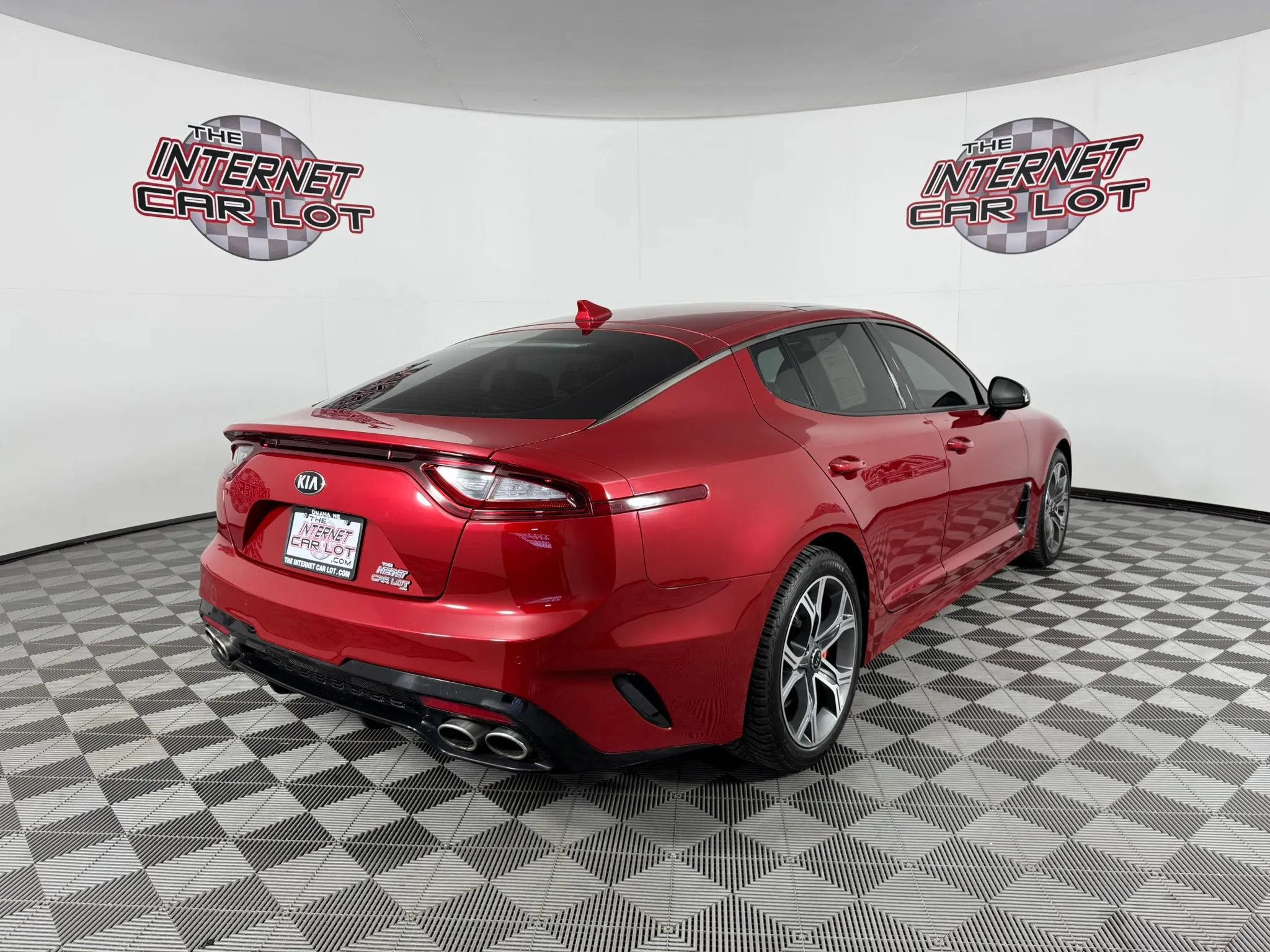 Used 2018 Kia Stinger GT2 AWD/4WD image 7
