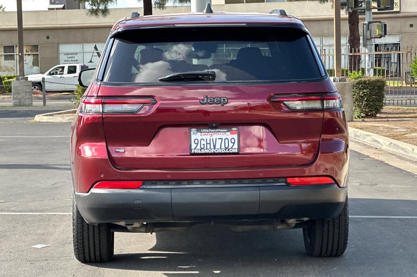 Used 2021 Jeep Grand Cherokee L Laredo RWD image 8