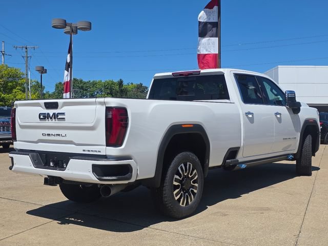 New 2026 GMC Sierra 3500 Denali Ultimate AWD/4WD image 17