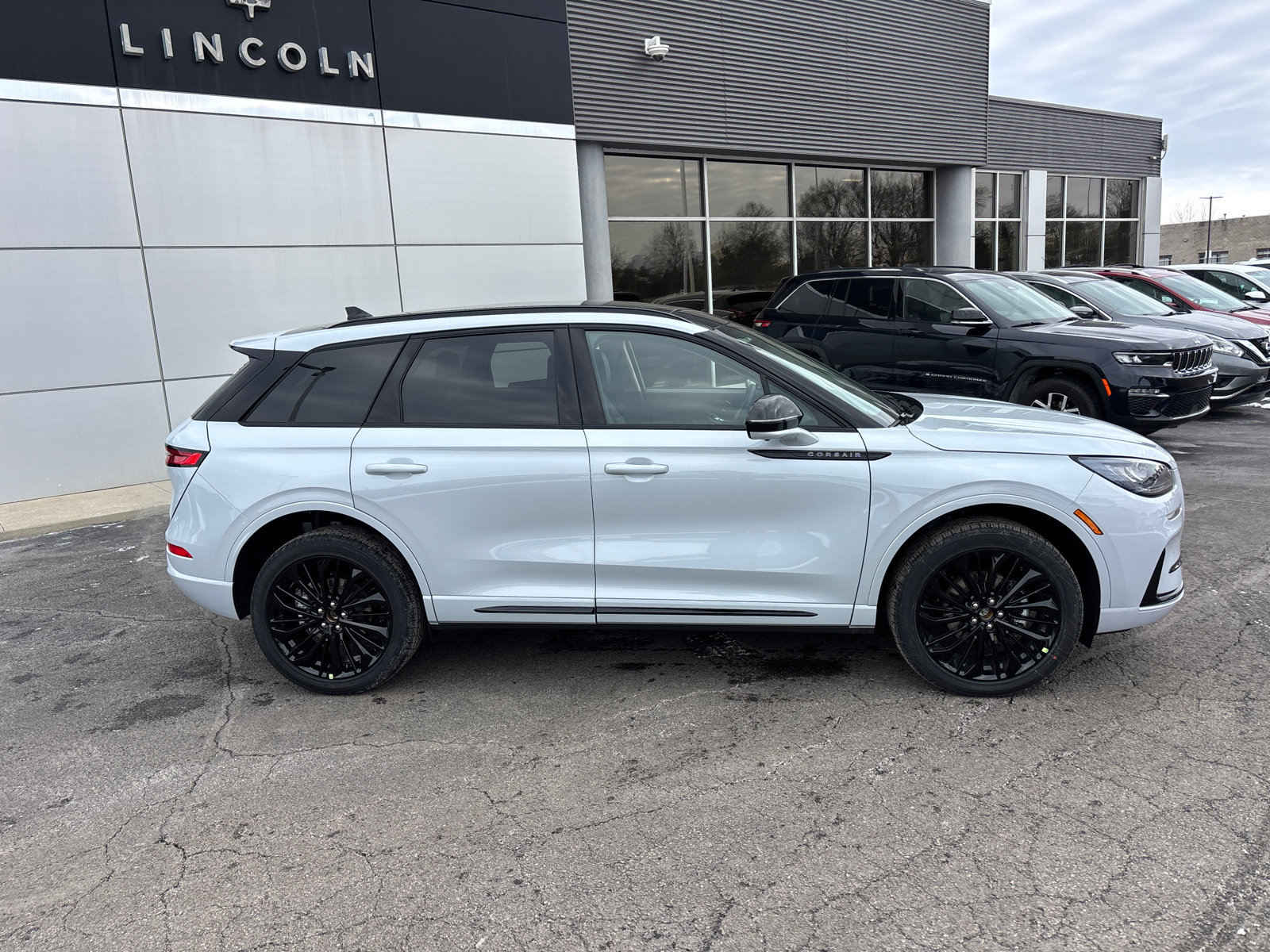 New 2026 Lincoln Corsair Premiere AWD/4WD image 8